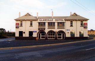 Glanville Hotel