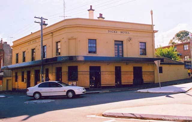 Kinematik Mærkelig varemærke Dick's Hotel in Balmain (Sydney) < New South Wales | Gday Pubs - Enjoy our  Great Australian Pubs