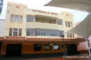 Tattersalls Hotel
