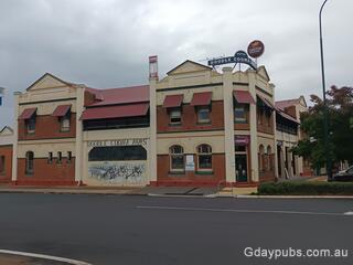 Doodle Cooma Arms Hotel