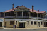 Lake Grace Hotel